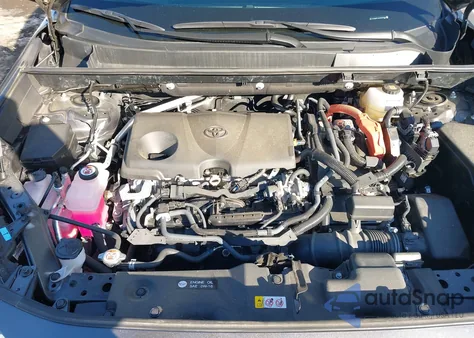 2025 Toyota Rav4 Hybrid Xle z USA, uszkodzony, nr VIN 2T3RWRFV2SW269404